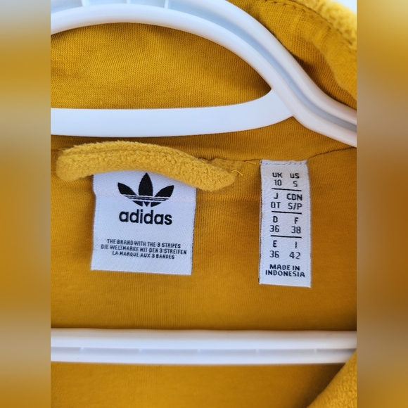 Adidas Mustard Cropped Quilted-Effect Sweater - S - Picture 2 of 7